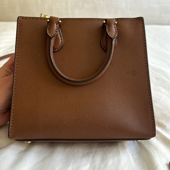Michael Kors Leather Purse and Wallet - Picture 4 of 9